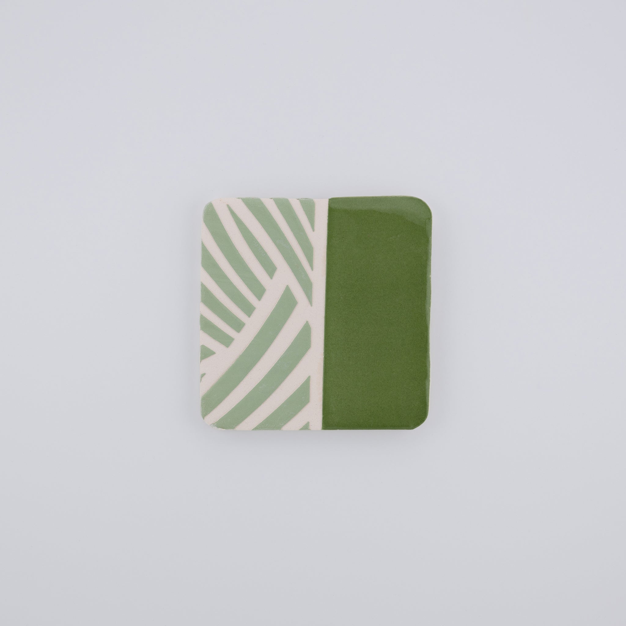 Ivy Colored Slip 8oz